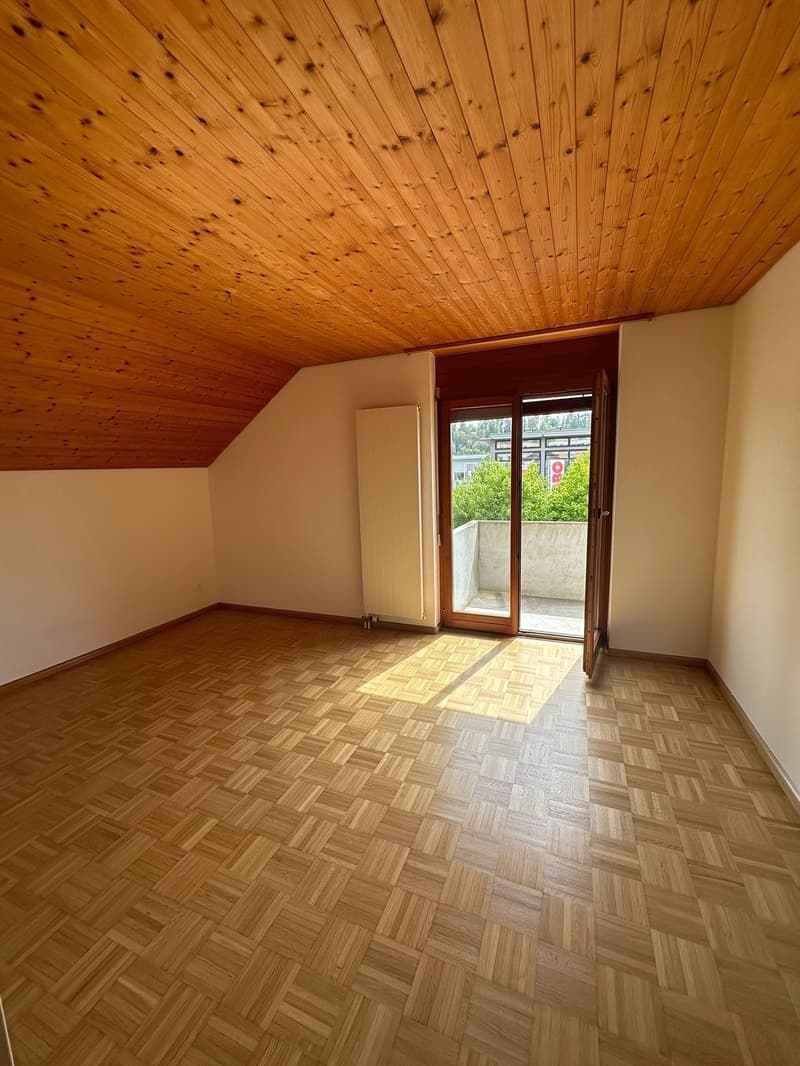 Helle, frisch renovierte 3.5-Zimmer-Wohnung an ruhiger Lage in Zwingen (6)
