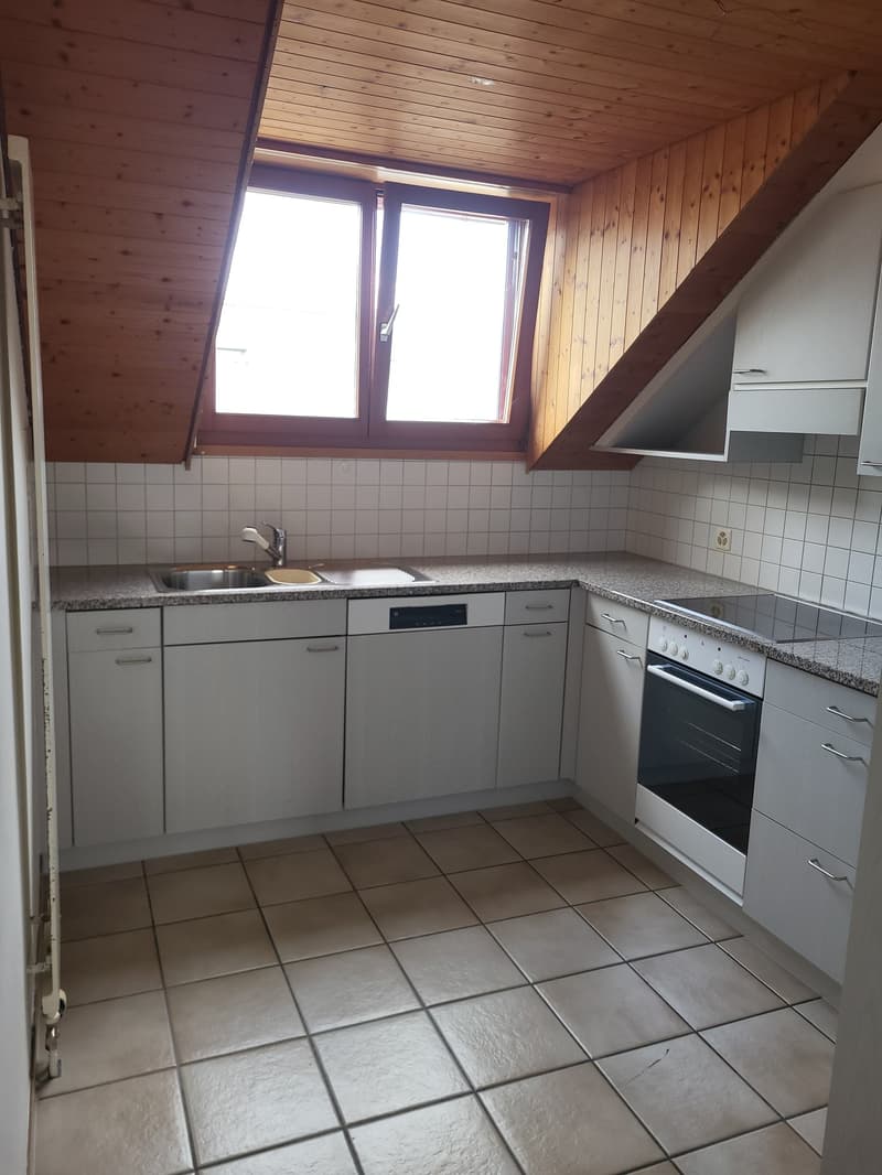 Bright 3.5-room apartment in a quiet location in Zwingen (1)