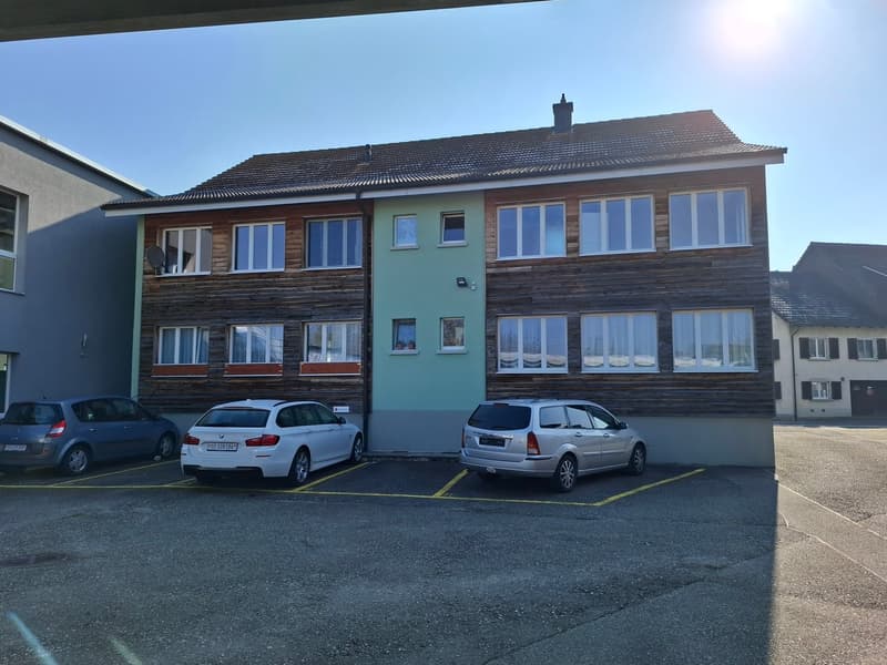 Situato al centro - Nel cuore del villaggio (2)
