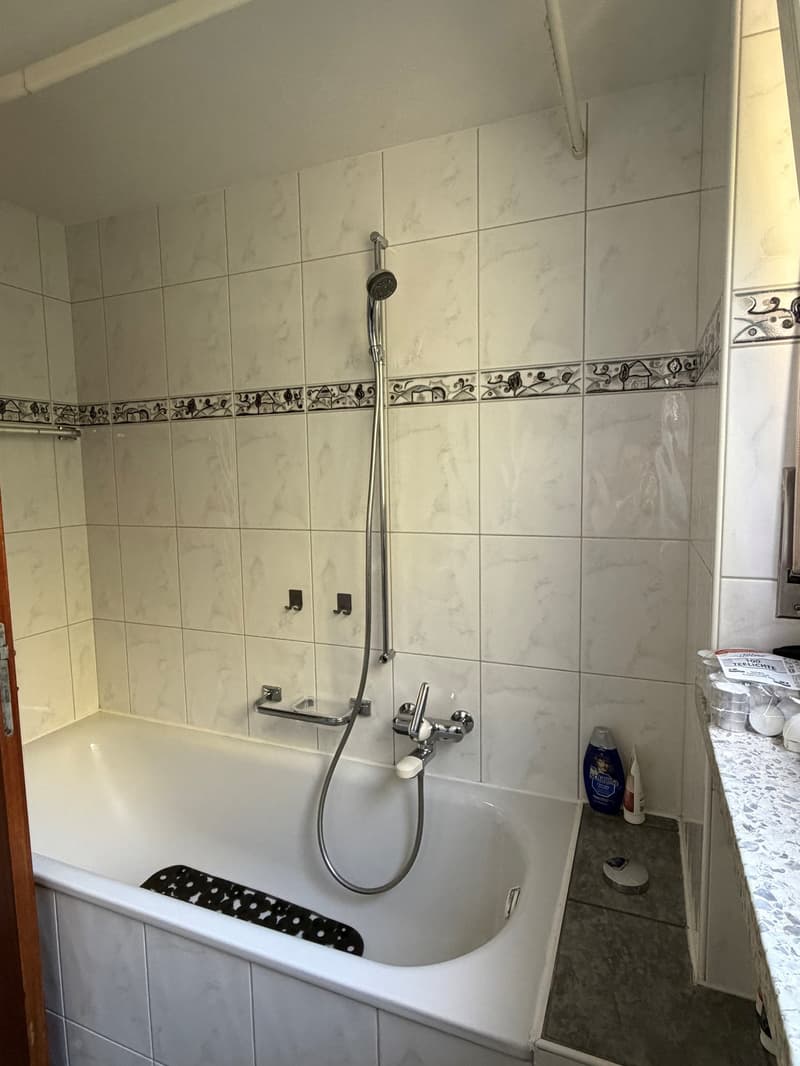 Helle und gemütliche 3.5-Zimmer-Wohnung in Breitenbach (6)