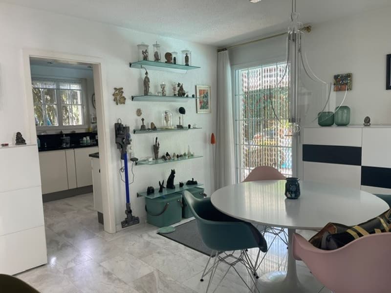 Belle maison unifamiliale avec piscine à Pfeffingen (6)