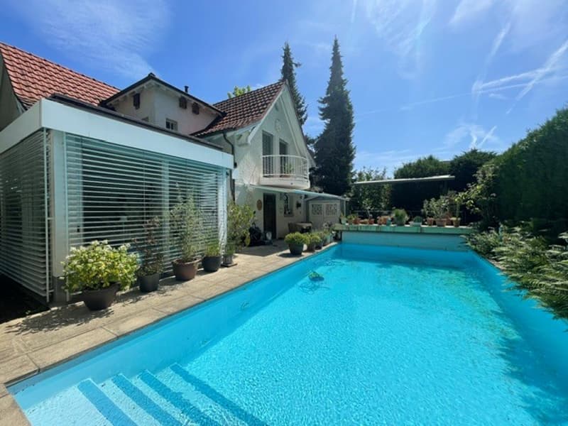 Belle maison unifamiliale avec piscine à Pfeffingen (3)
