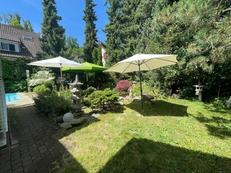 Belle maison unifamiliale avec piscine à Pfeffingen (2)