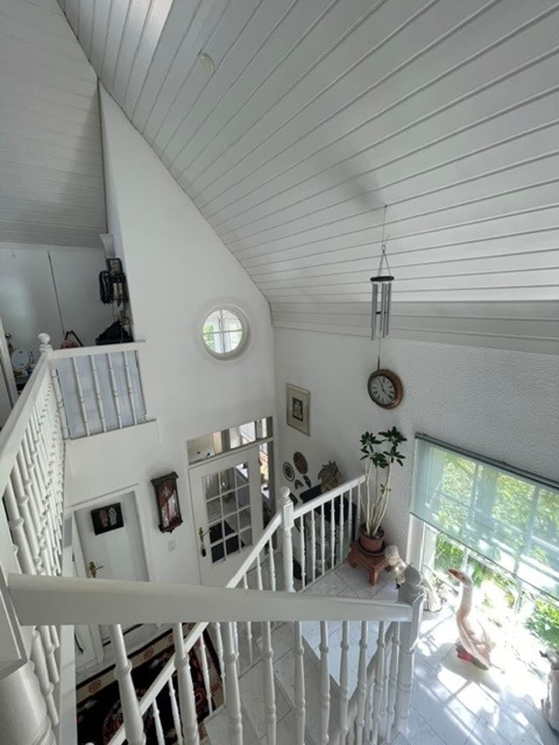 Belle maison unifamiliale avec piscine à Pfeffingen (8)
