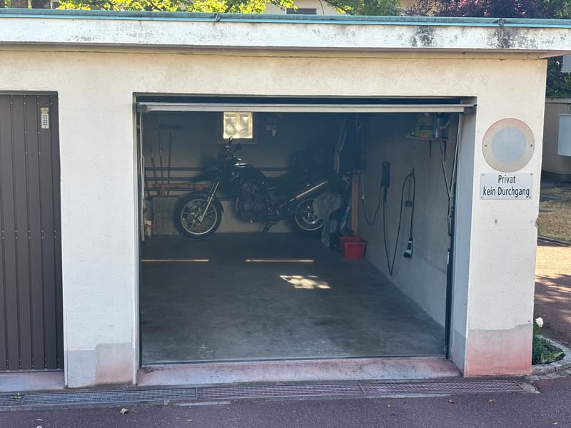 Charmante 4-Zimmer-Wohnung mit Balkon in Riehen (8)