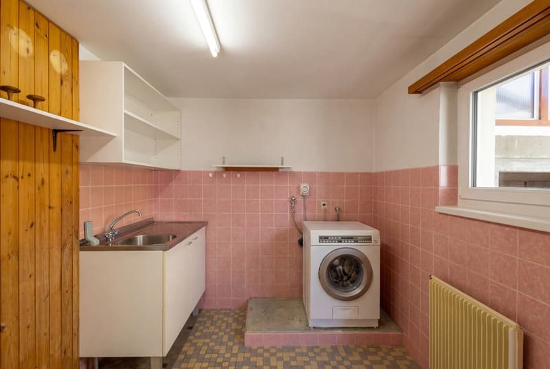 Detached single-family house with a large garden in Ziefen! (23)