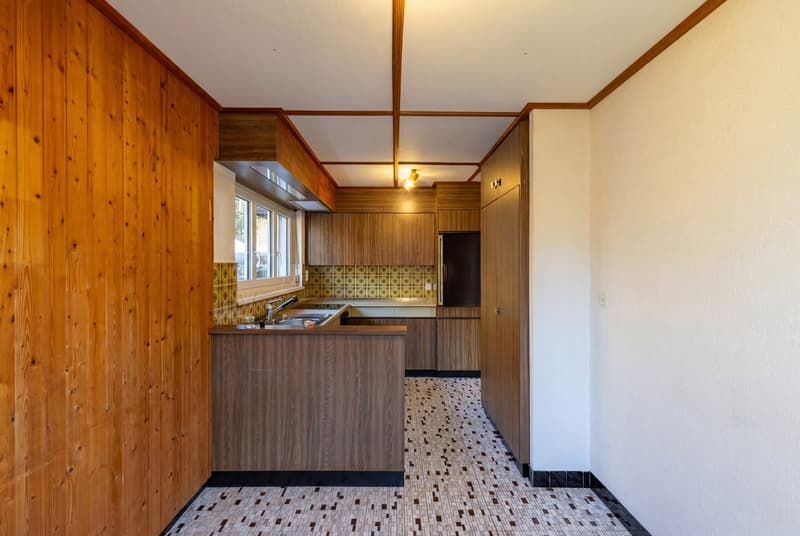Detached single-family house with a large garden in Ziefen! (13)