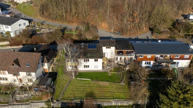 Detached single-family house with a large garden in Ziefen! (2)