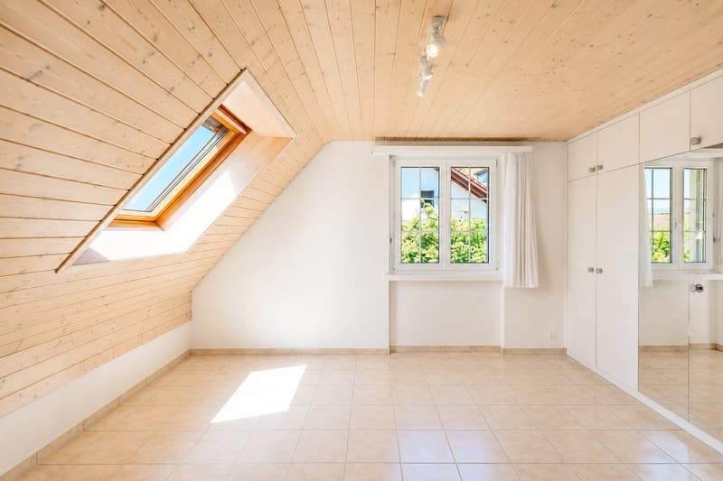 Family-friendly semi-detached house in a quiet and sunny location in Lausen (14)