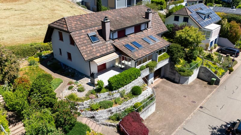 Family-friendly semi-detached house in a quiet and sunny location in Lausen (2)