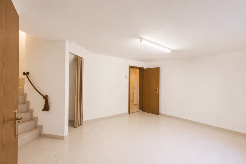 Family-friendly semi-detached house in a quiet and sunny location in Lausen (19)