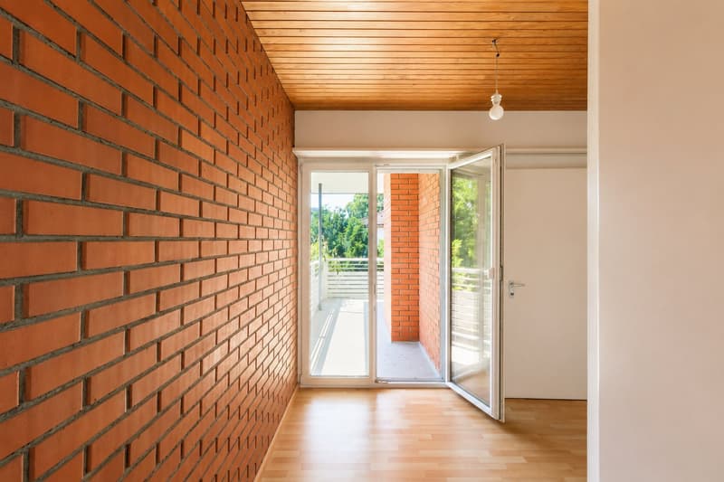 5-room house with garden and versatile potential in a sought-after location in Binningen (12)