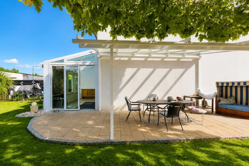 Grosszügiges 5.5-Zimmer-Eck-Einfamilienhaus mit Garten und viel Platz in Pratteln (22)