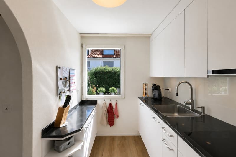 Grosszügiges 5.5-Zimmer-Eck-Einfamilienhaus mit Garten und viel Platz in Pratteln (3)