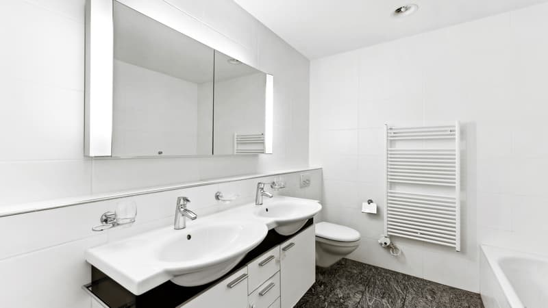 Badezimmer gross