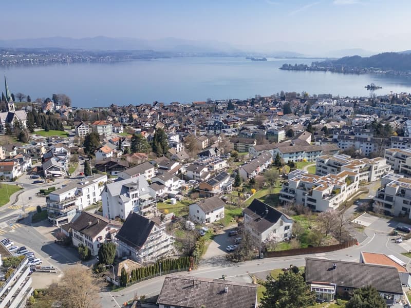 2'720 m2 Bauland mit zwei Rückbauobjekten