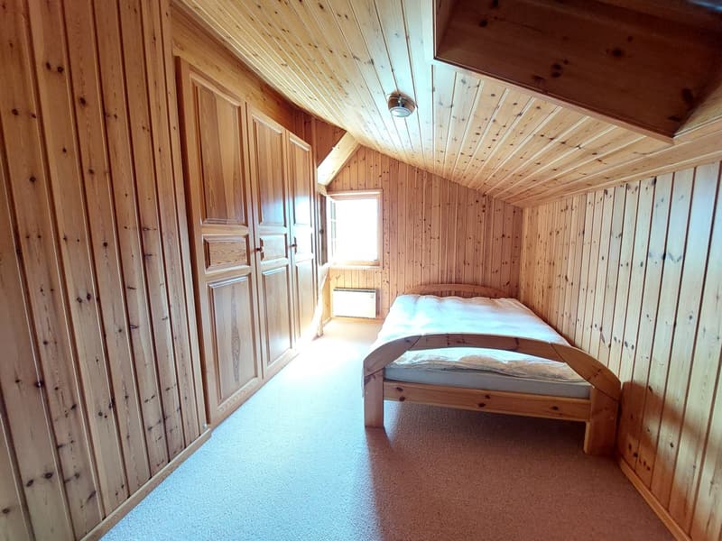 5-room chalet in Vernamiège with authentic charm and panoramic views (12)