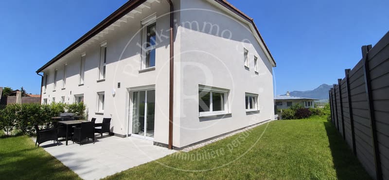 Villa jumelée neuve à deux pas de Bulle (3)