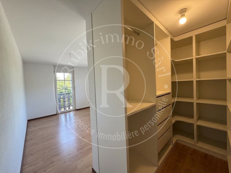 Duplex de charme en seins d'une ferme entièrement rénovée (10)