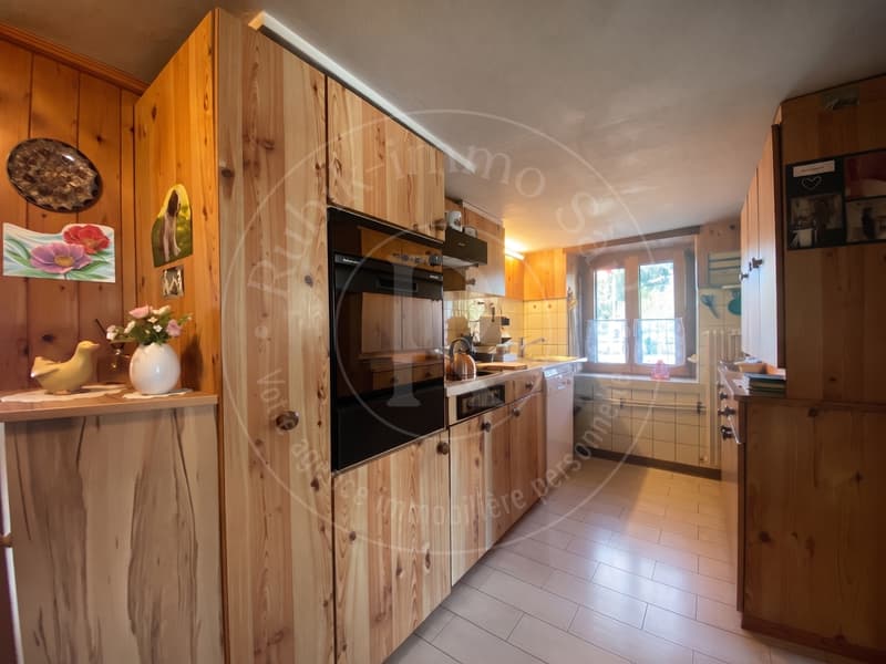 Maison familiale avec 2 logements et grand jardin (10)