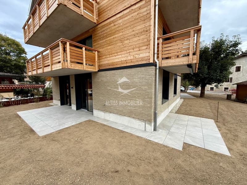Appartement avec terrasse neuf (6)