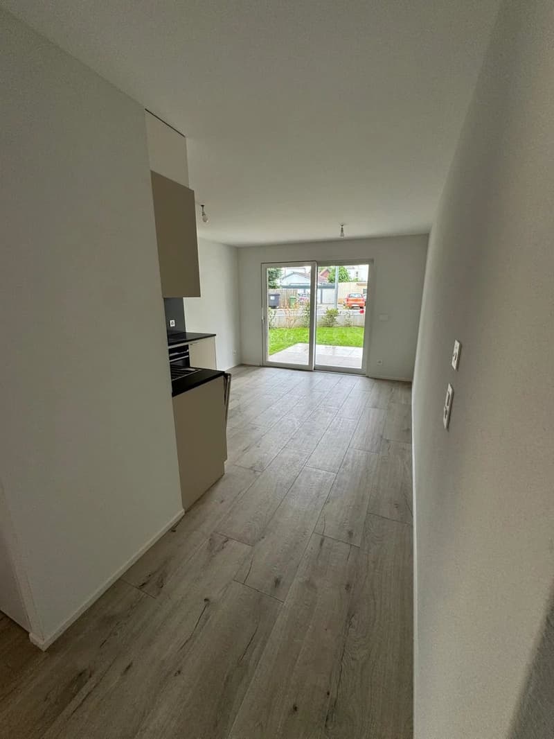 Apartment 2.5 rooms with garden ? Recent building (2024) (4)
