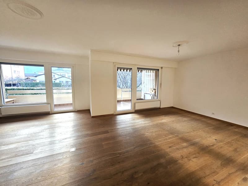 Martigny - Large 4.5-room apartment (1)