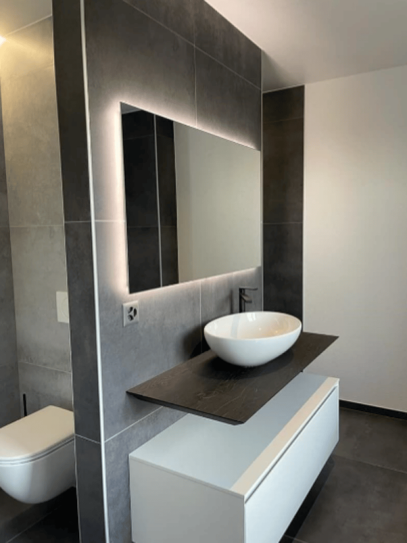 Loft Lumineux de 177m² : Vivez dans un Cadre Historique avec Vue Dégagée (4)