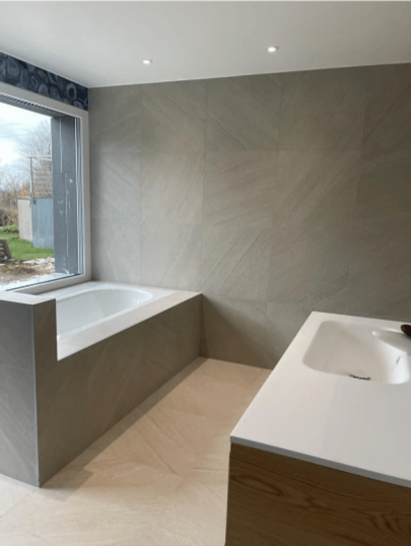 Loft Lumineux de 177m² : Vivez dans un Cadre Historique avec Vue Dégagée (5)