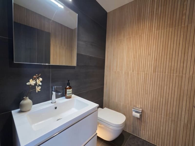 Prächtige 4,5 Zimmer in La Chaux-de-Fonds - Helligkeit und freie Sicht (5)