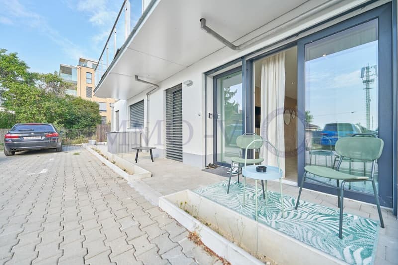 APPARTAMENTO DI LUSSO NUOVO CON TERRAZZA / ARREDATO POSSIBILE (3)