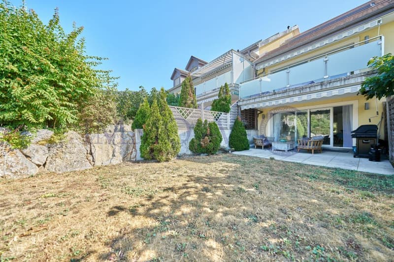 SPACIEUX DUPLEX AVEC TERRASSE ET BALCON (2)
