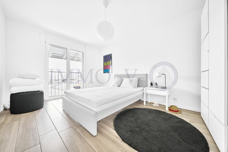 CONTEMPORAINE ET SPACIEUSE AVEC JARDIN AVEC SITUATION IDEALE (8)