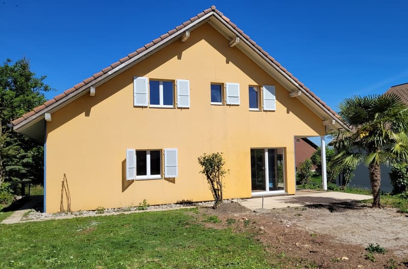 Villa 150 m² in Giez — Jura view, calm and full of potential (3)