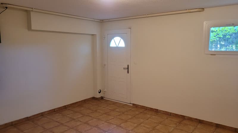 Villa 150 m² in Giez — Jura view, calm and full of potential (13)