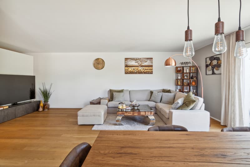 2.5 Zimmer Erdgeschosswohnung im Limmattal (2)