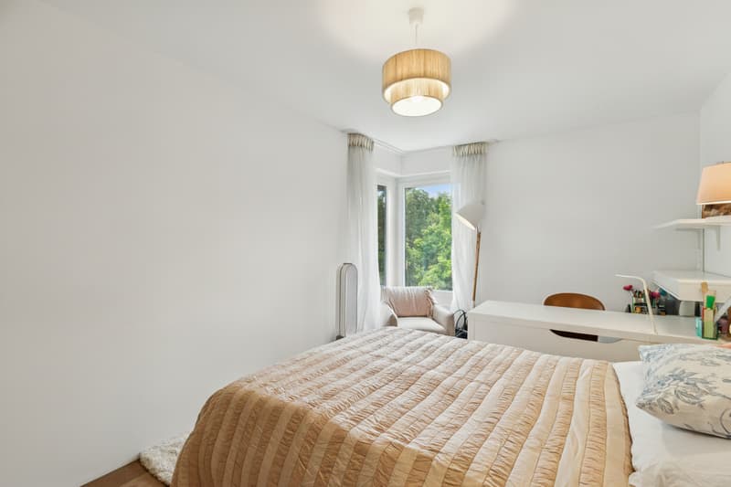 Seltenheit mit Waldblick! Maisonette-Wohnung auf dem Zürichberg (3)