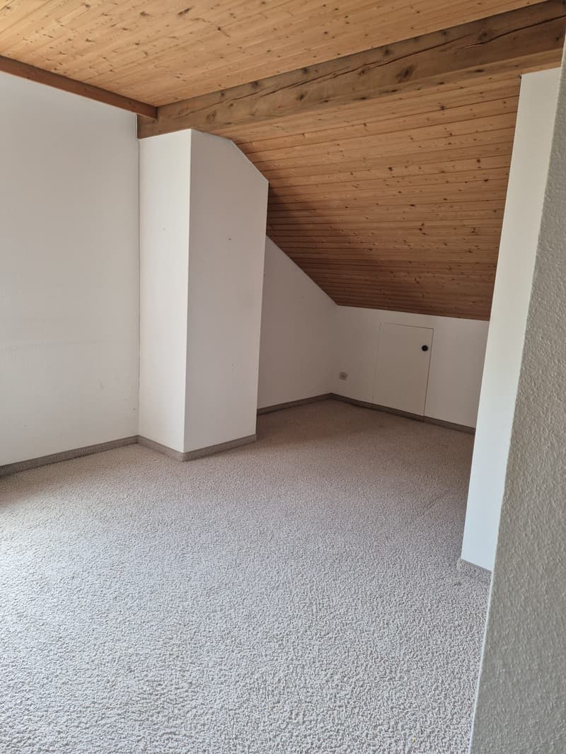 Charming 5.5-room single-family house with spacious garden in Lichtensteig (14)