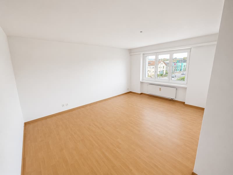 Ihr neues Zuhause - grosszügige Wohnung! (7)