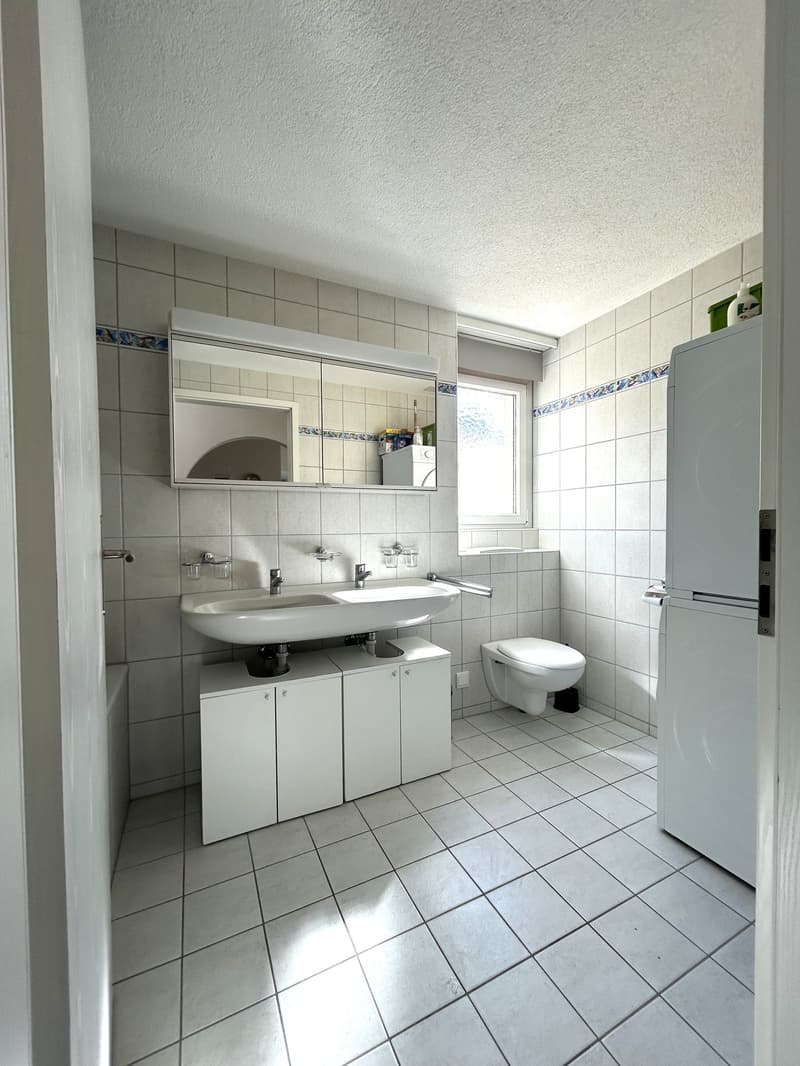 Helle 4.5-Zimmer-Dachwohnung mit Balkon in Uznach (9)