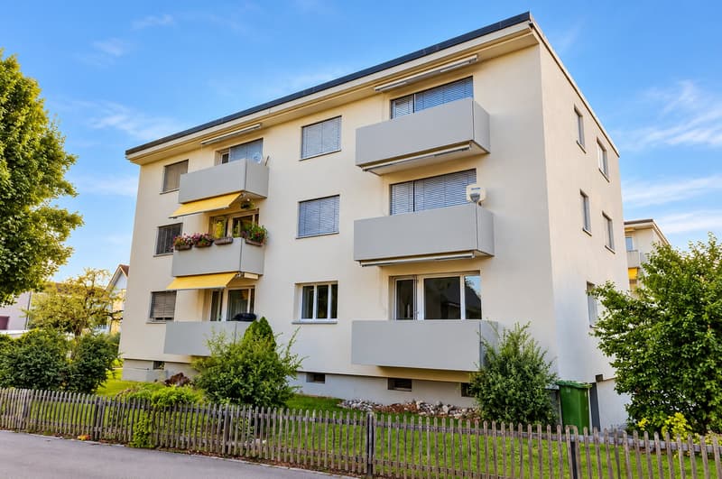 Preiswerte 3.5-Zimmerwohnung an ruhiger Lage! (1)