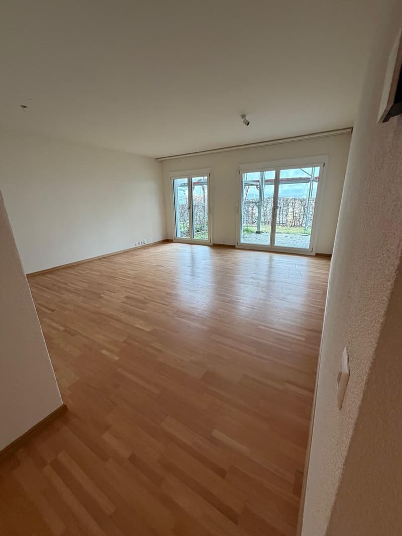 Charming 2.5 room garden apartment (2)