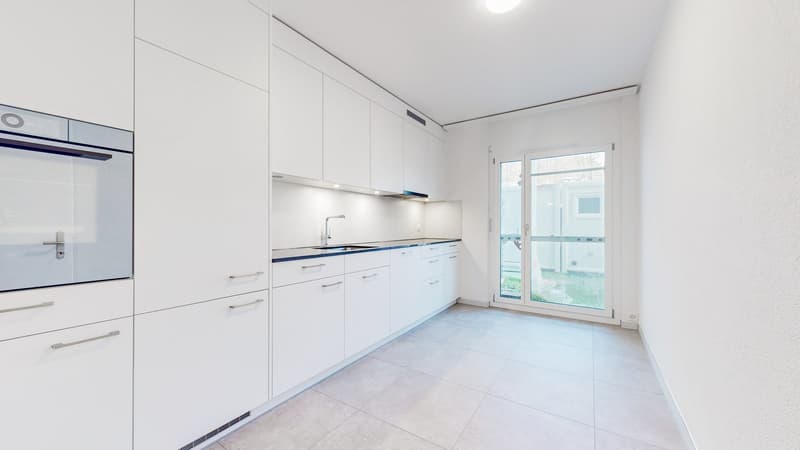 Attractive and bright 4.5 room corner apartment (2)