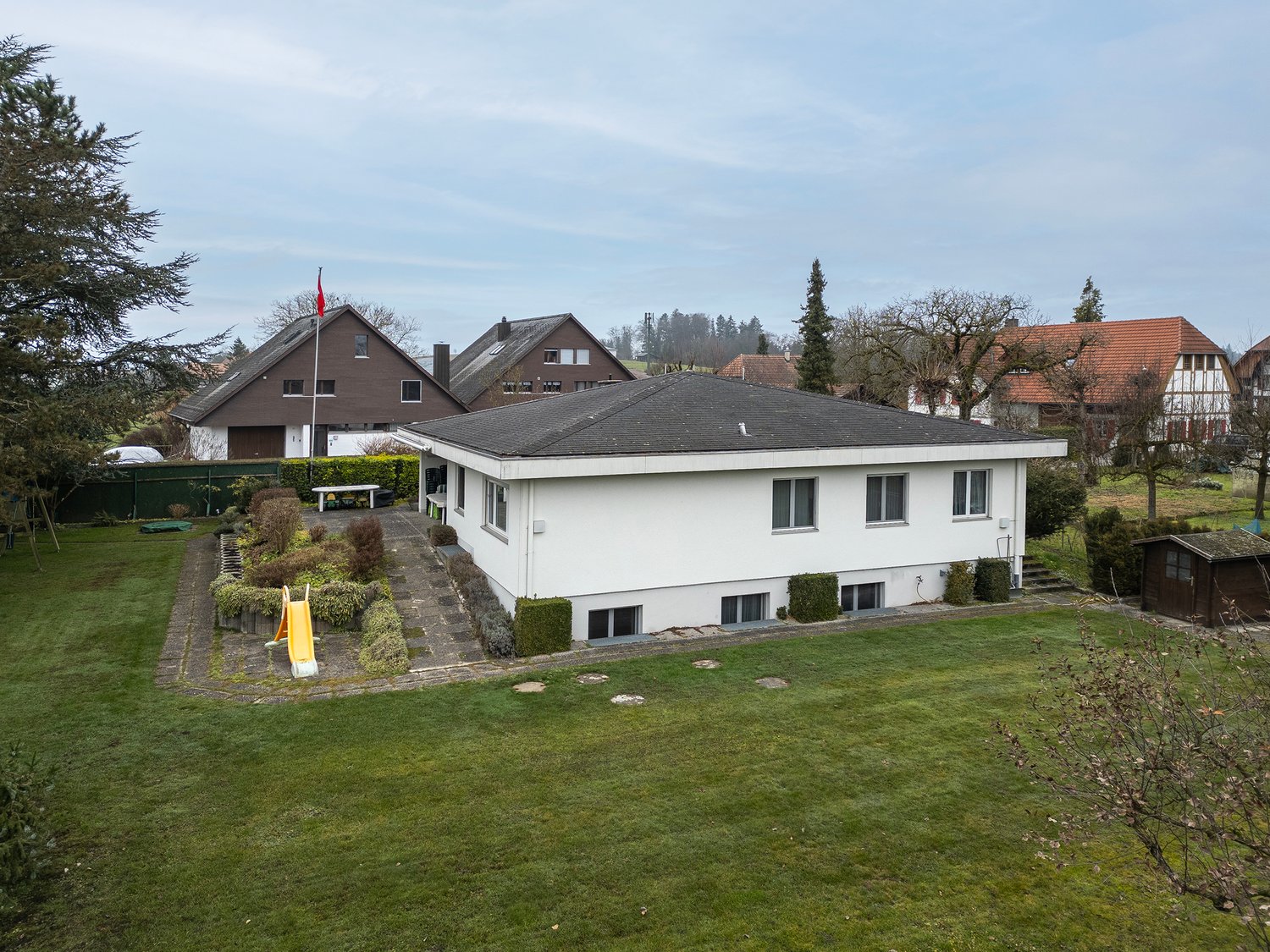 Immobilie in Rizenbach - Wonderfulspacewithlargegardenarea-Rizenbach - Bild 0