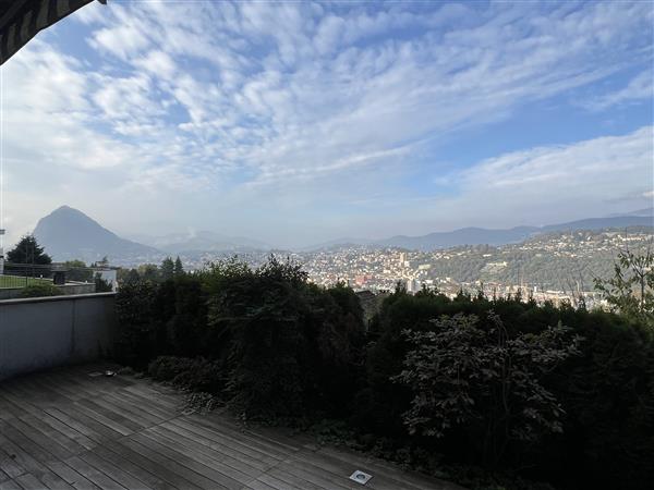 Bild Pregassona: Villa 5,5 locali