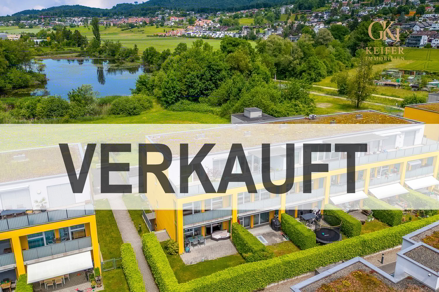 Apartement building, balconies, swimming pool, outdoor terrace, garden