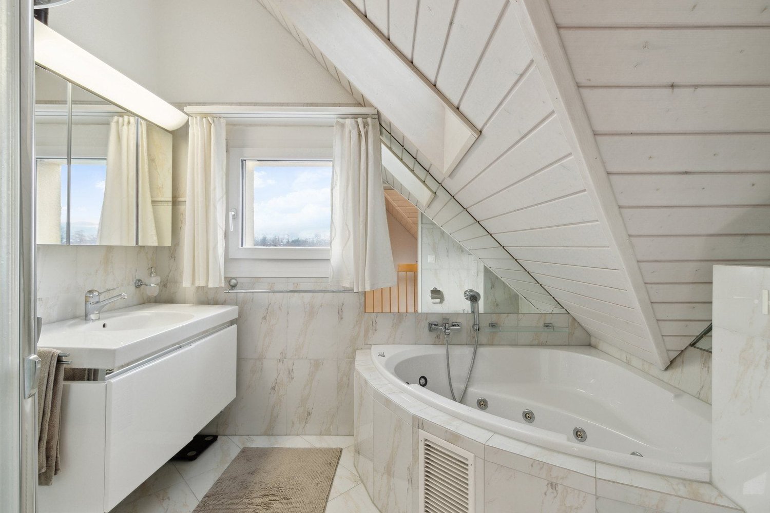Immobilie in Fahrweid - Exclusive5.5-roomapartmentnearZurich–modern&amp;stylish - Bild 9