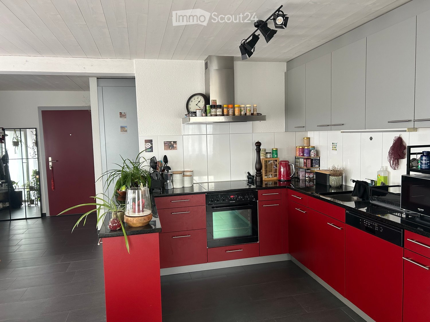 {"type": "Kitchen", "objects": ["oven", "sink", "microwave", "cabinets", "clock", "faucet", "oven", "refrigerator", "oven", "oven", "oven", "oven", "oven", "oven", "oven", "oven", "oven", "oven", "oven", "oven", "oven", "oven", "oven", "oven", "oven", "ov