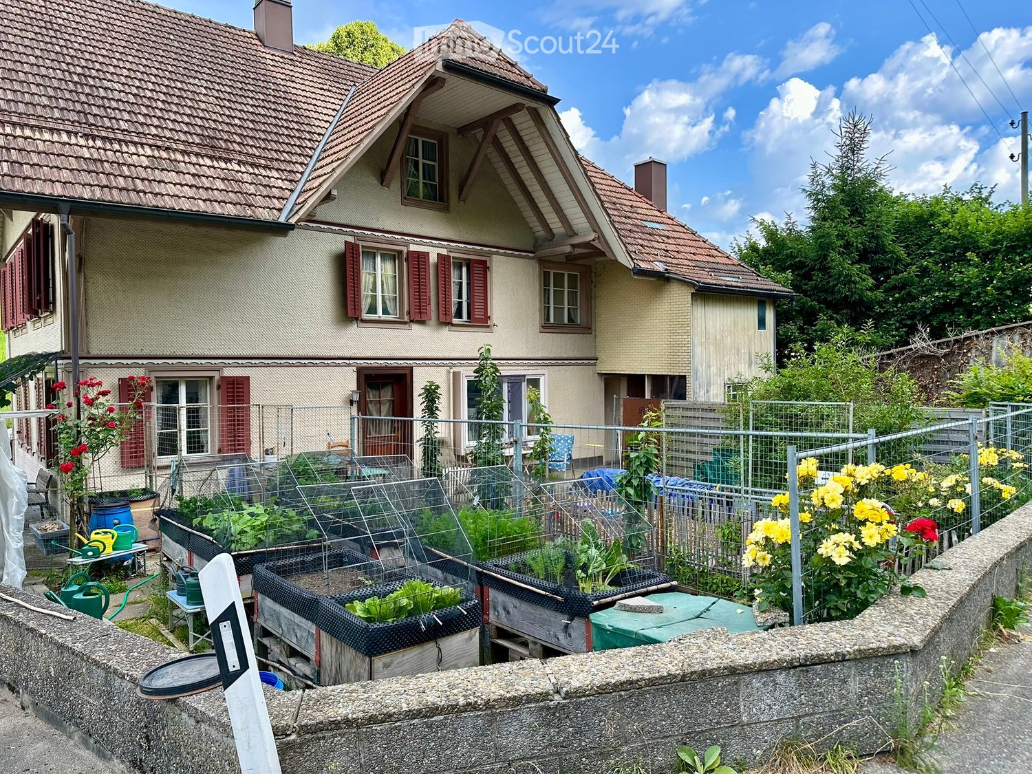 Immobilie in Oeschenbach - Charmantes 4-Zimmer-Einfamilienhaus mit Garten in Oeschenbach - Bild 2