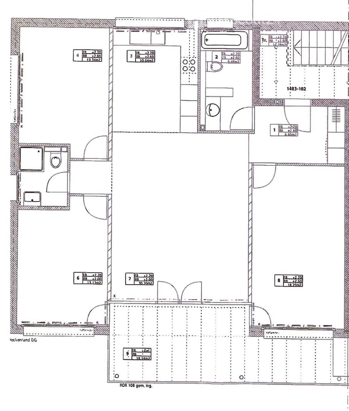 8 rooms, kitchen, storage, balcony, garden, terrace
